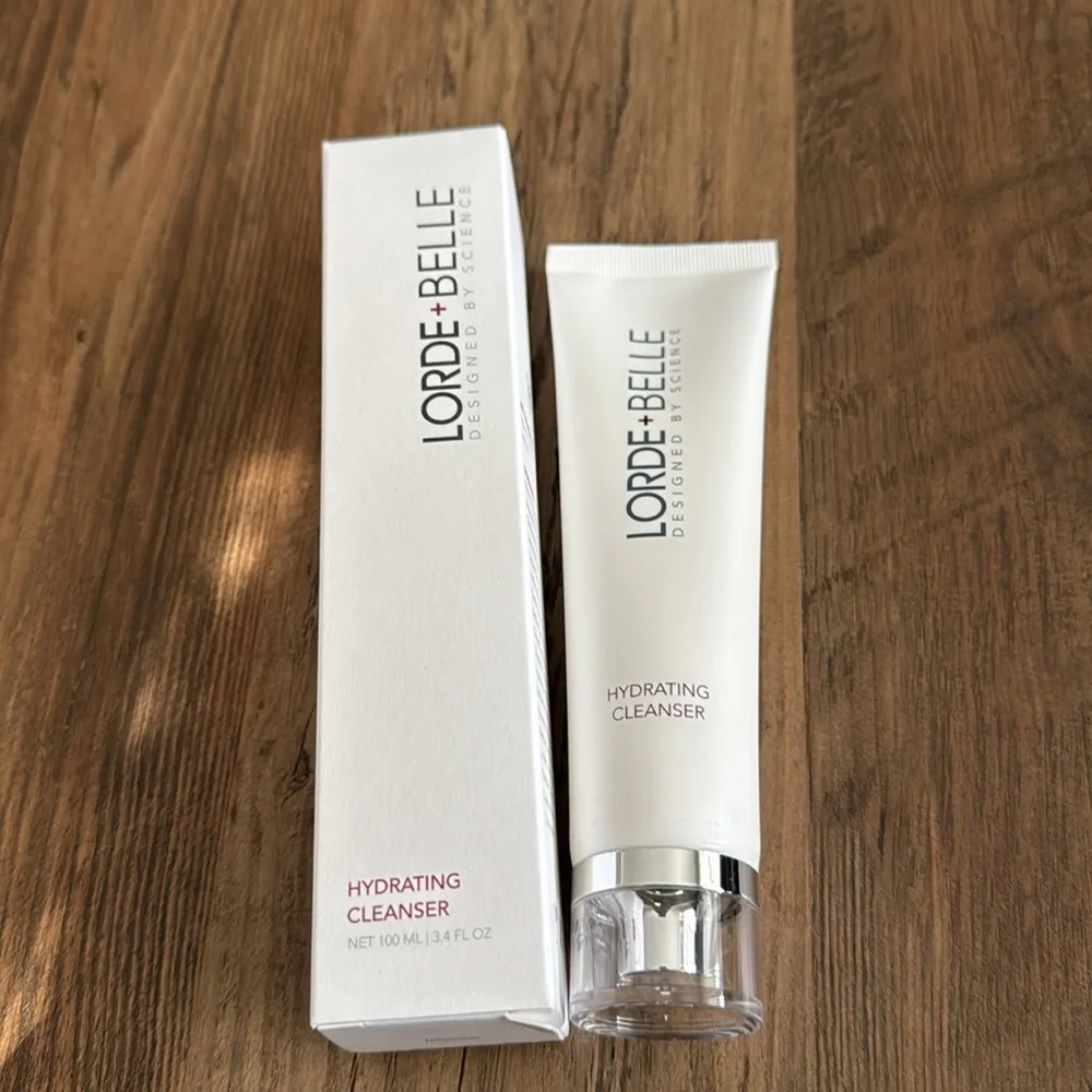 Lorde + Belle Hydrating Cleanser